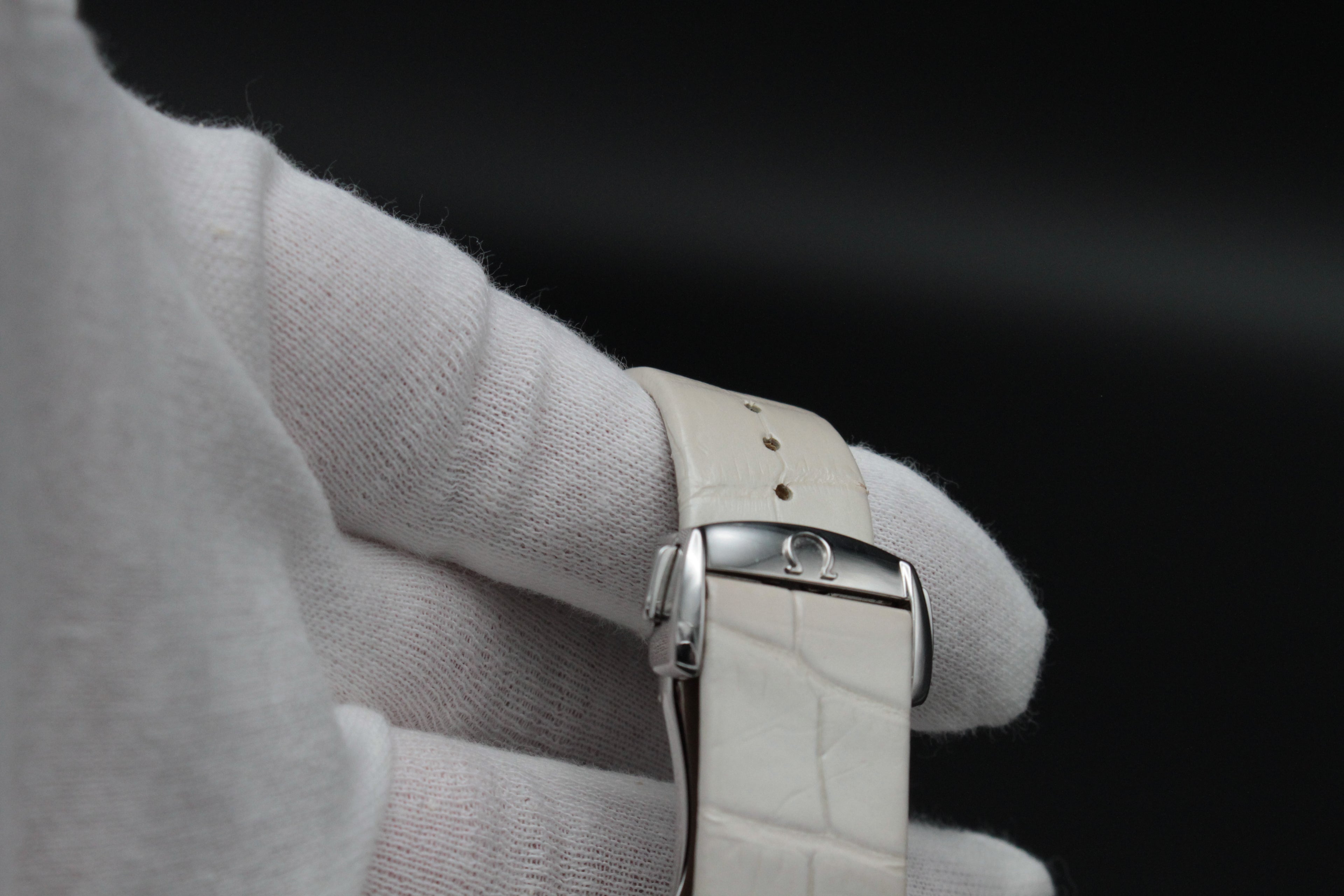 Omega Constellation 35mm "Supernova" Diamond dial