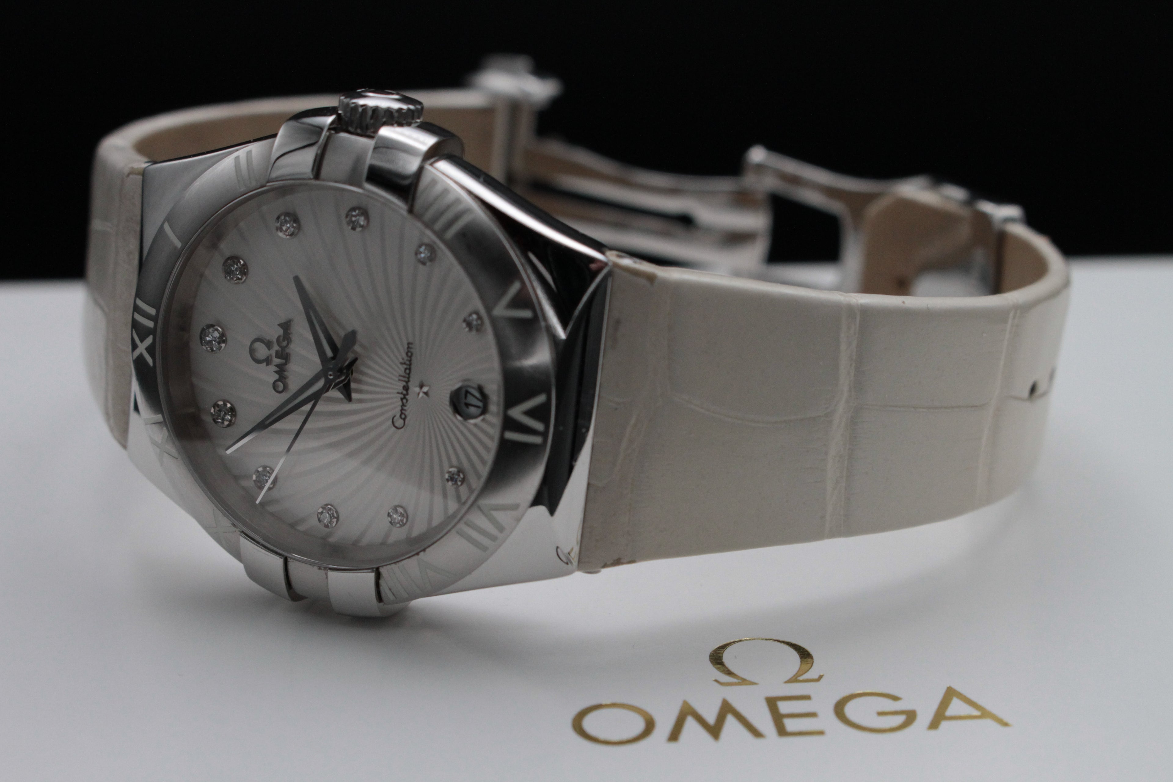 Omega Constellation 35mm "Supernova" Diamond dial
