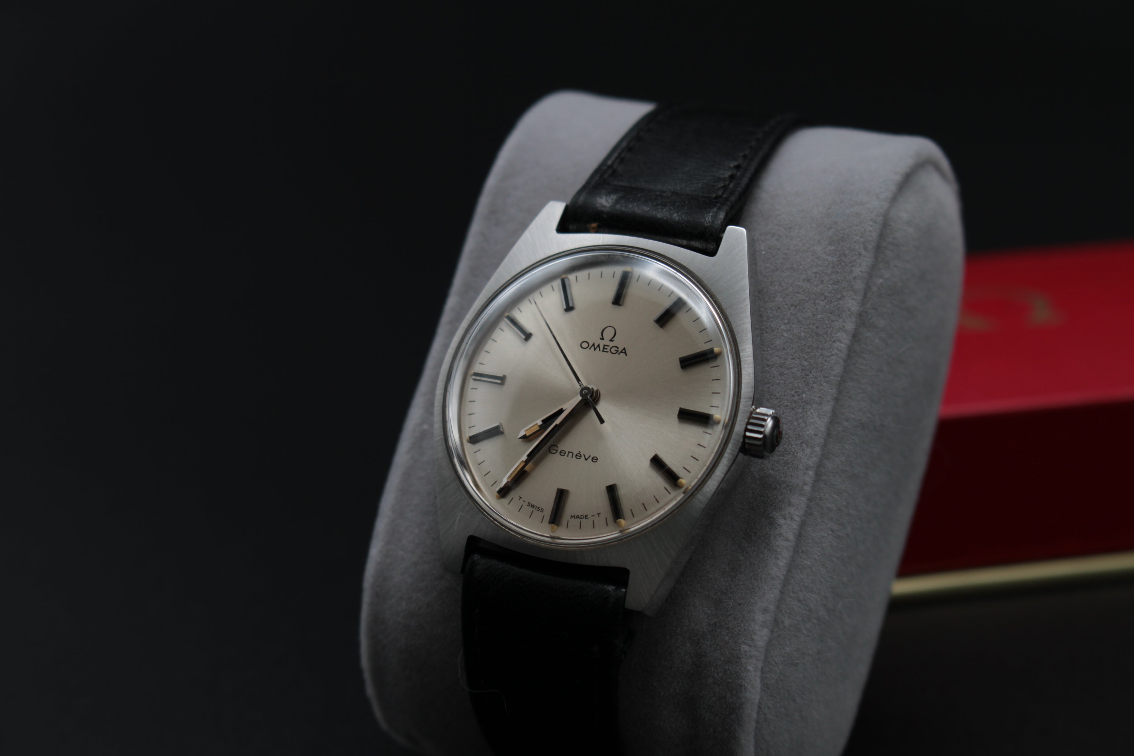 Omega Geneve, 34mm